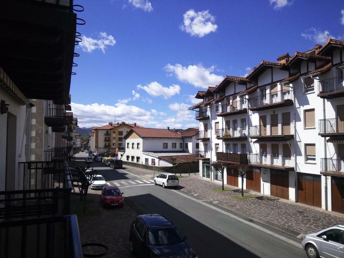 Pedroenea Apartamento Elizondo Esterno foto